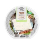 Ensalada de pasta compuesta por pasta