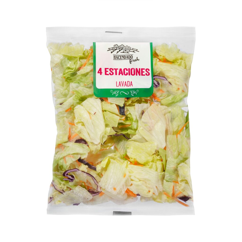 Ensalada mezcla 4 estaciones compuesta por lechuga iceberg
