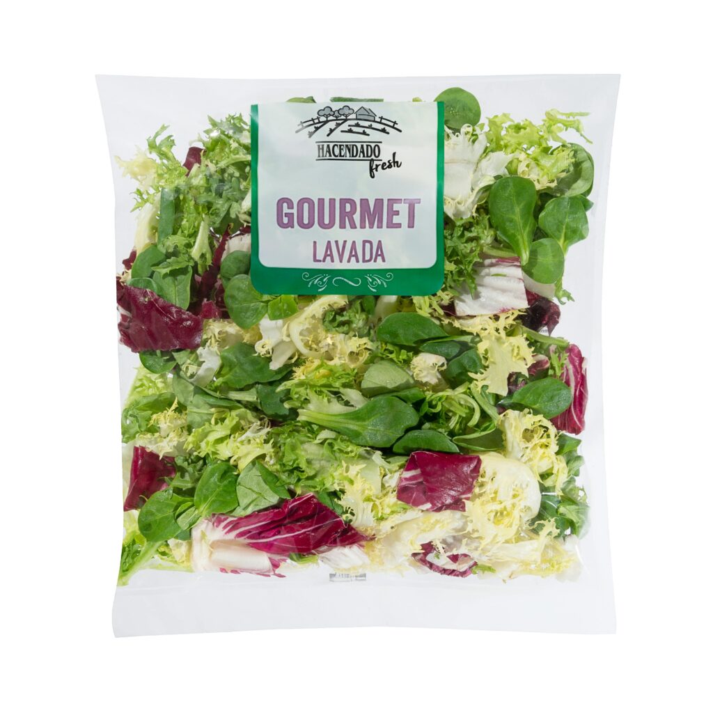 Ensalada mezcla gourmet compuesta por escarola rizada