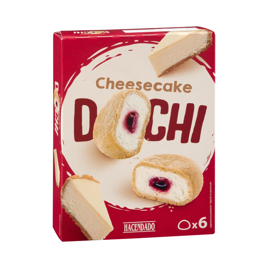 Helado Dochi Cheesecake Hacendado de queso y masa galleta con salsa de frambuesa y galleta triturada